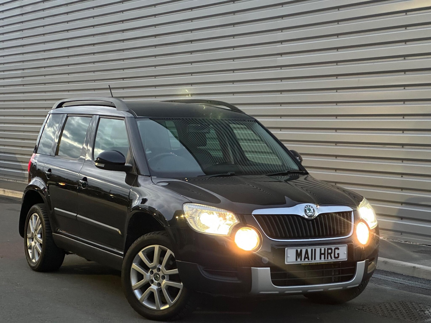 Used Skoda Yeti 2011 for sale - 76388539: Photo 2