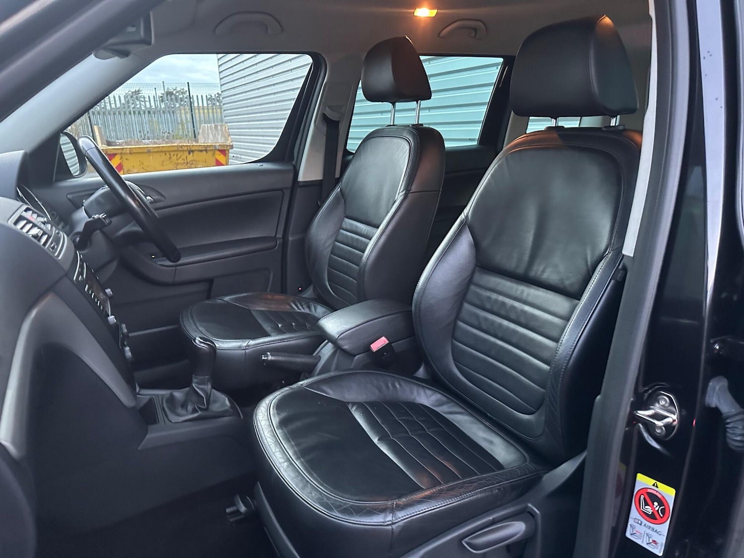 Used Skoda Yeti 2011 for sale - 76388539: Photo 42