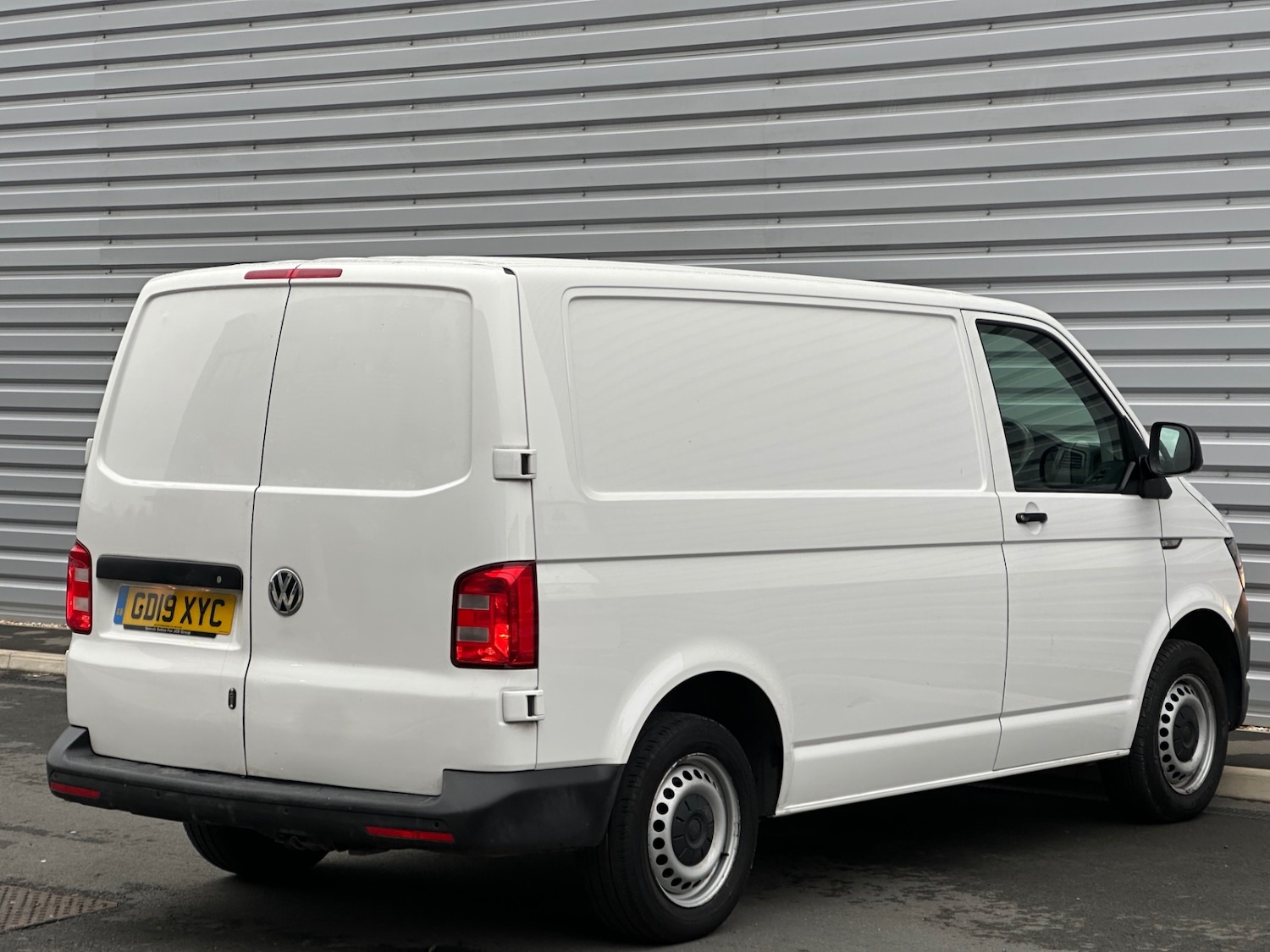 Used Volkswagen Transporter 2019 for sale - 76662503: Photo 16