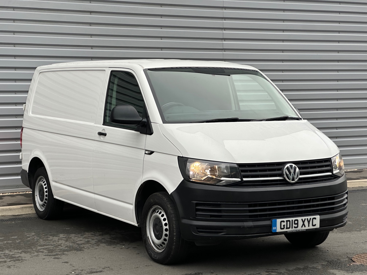 Used Volkswagen Transporter 2019 for sale - 76662503: Photo 3
