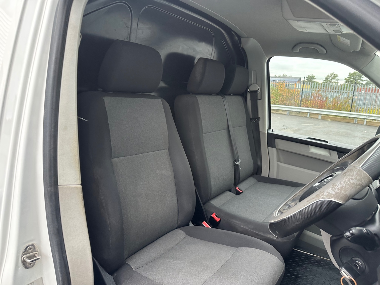 Used Volkswagen Transporter 2019 for sale - 76662503: Photo 31
