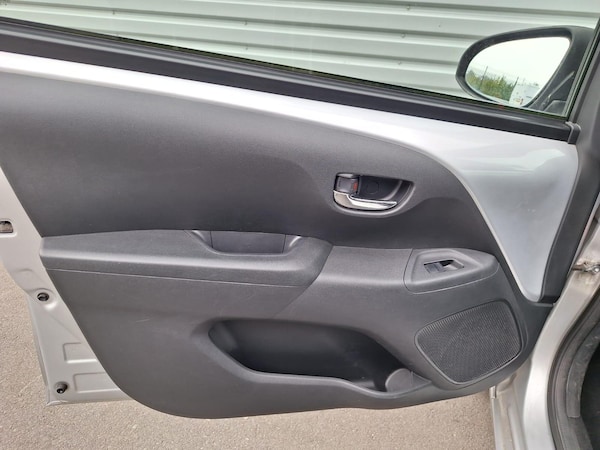 Used Toyota AYGO 2015 for sale - 75563827: Photo 25