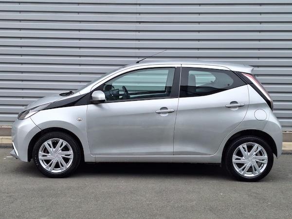 Used Toyota AYGO 2015 for sale - 75563827: Photo 5
