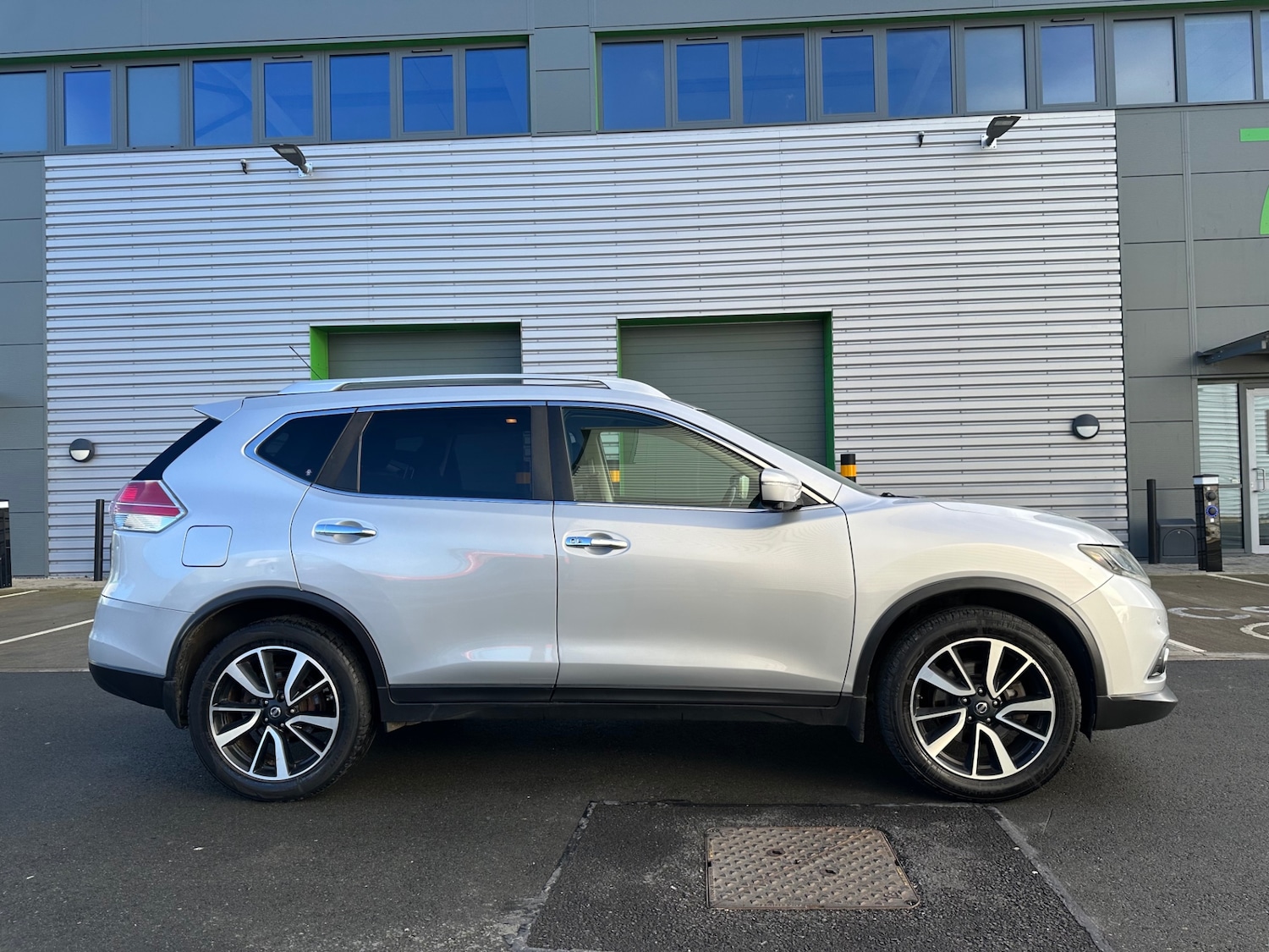 Used Nissan X-Trail 2015 for sale - 77973559: Photo 33