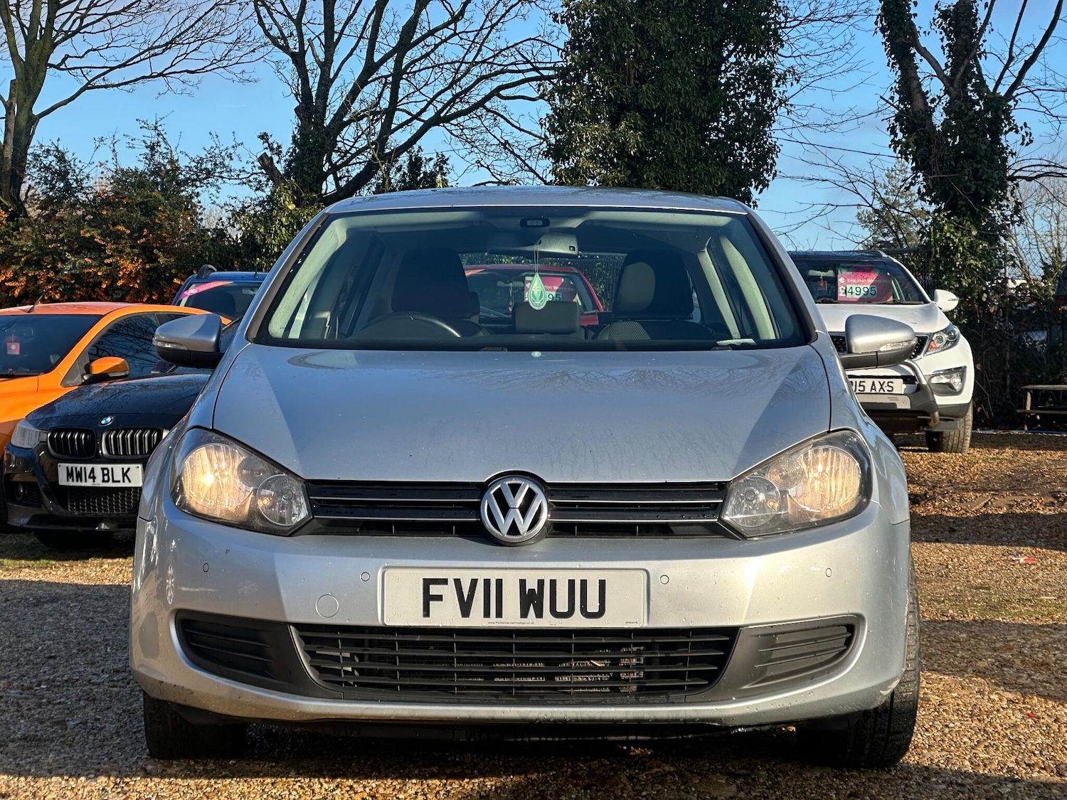 Used Volkswagen Golf 2011 for sale - 77142975: Photo 2