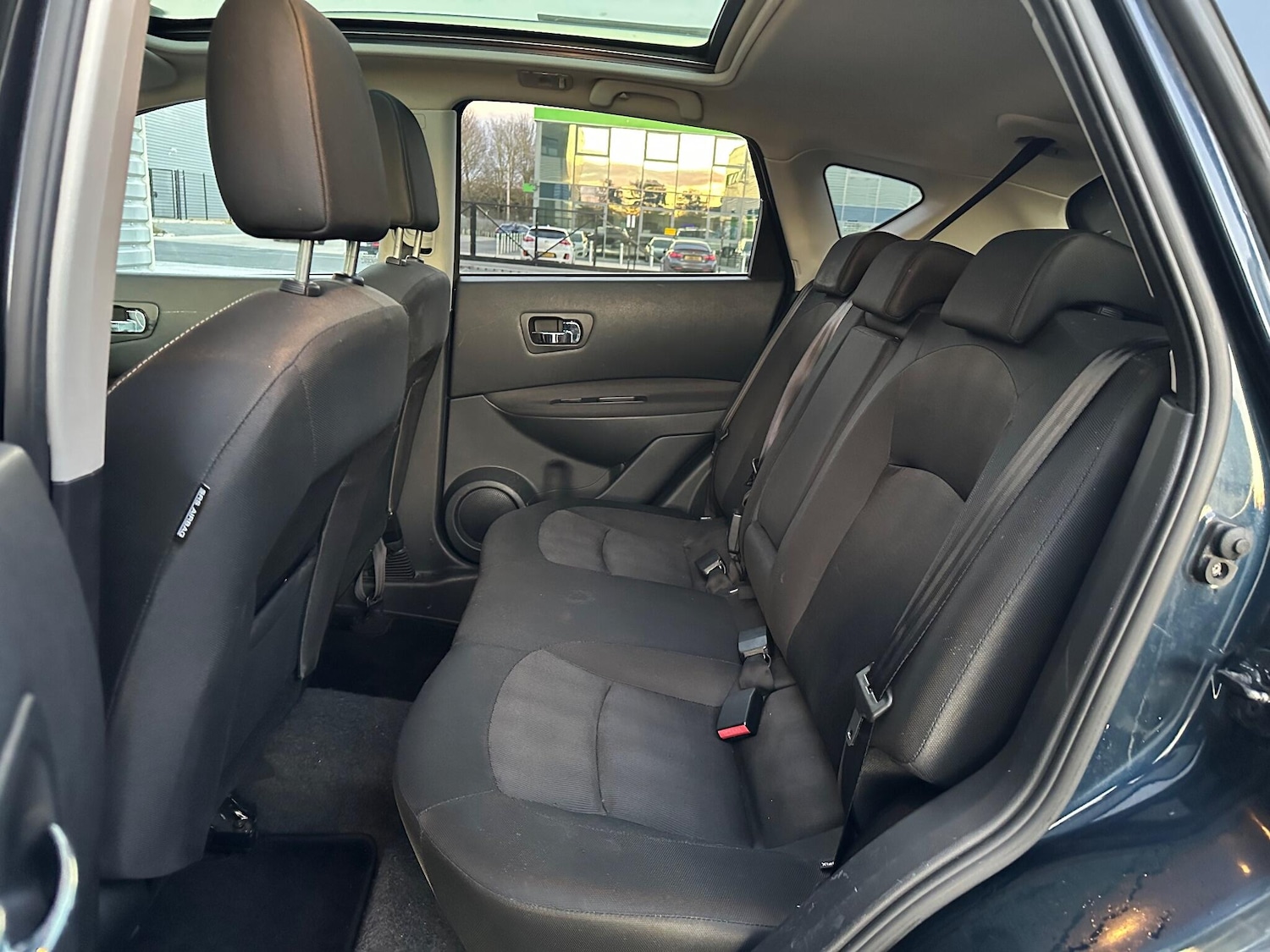 Used Nissan Qashqai 2011 for sale - 77097738: Photo 23