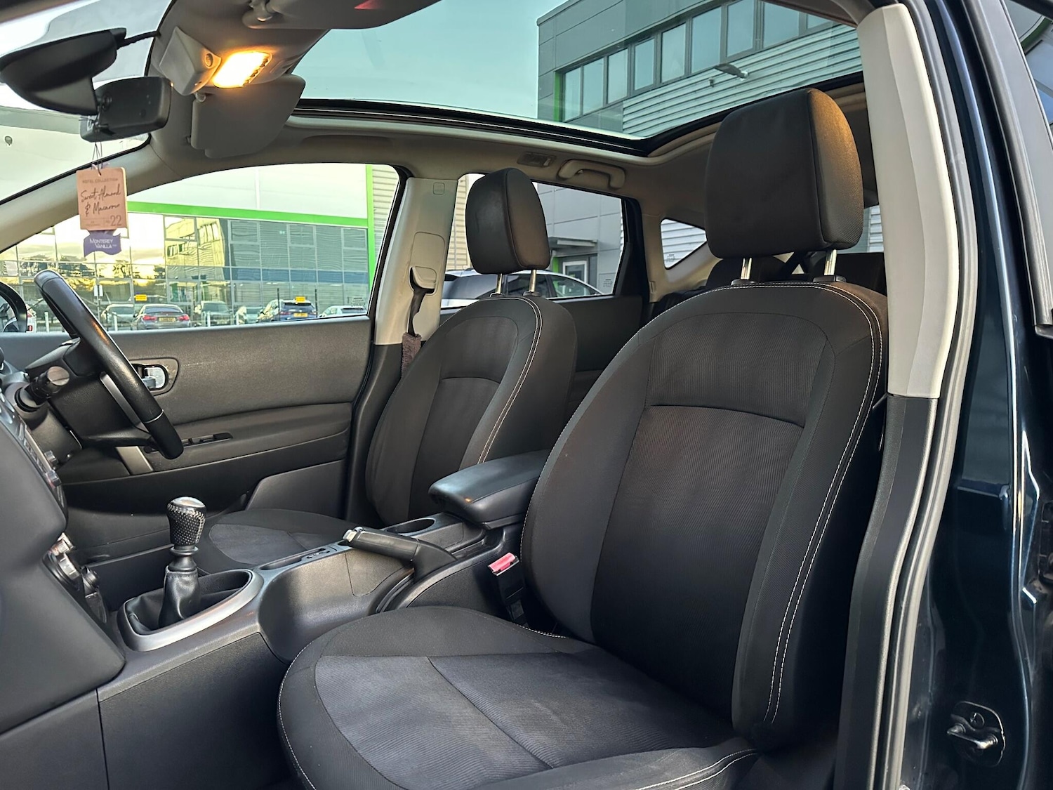 Used Nissan Qashqai 2011 for sale - 77097738: Photo 27