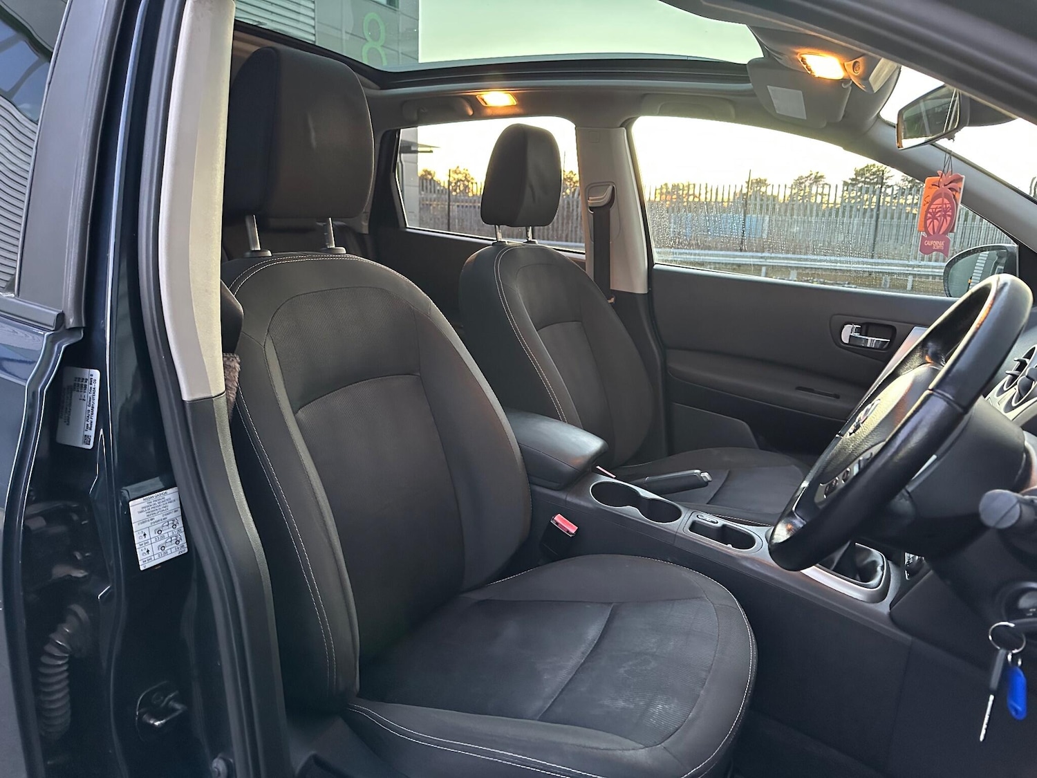 Used Nissan Qashqai 2011 for sale - 77097738: Photo 32