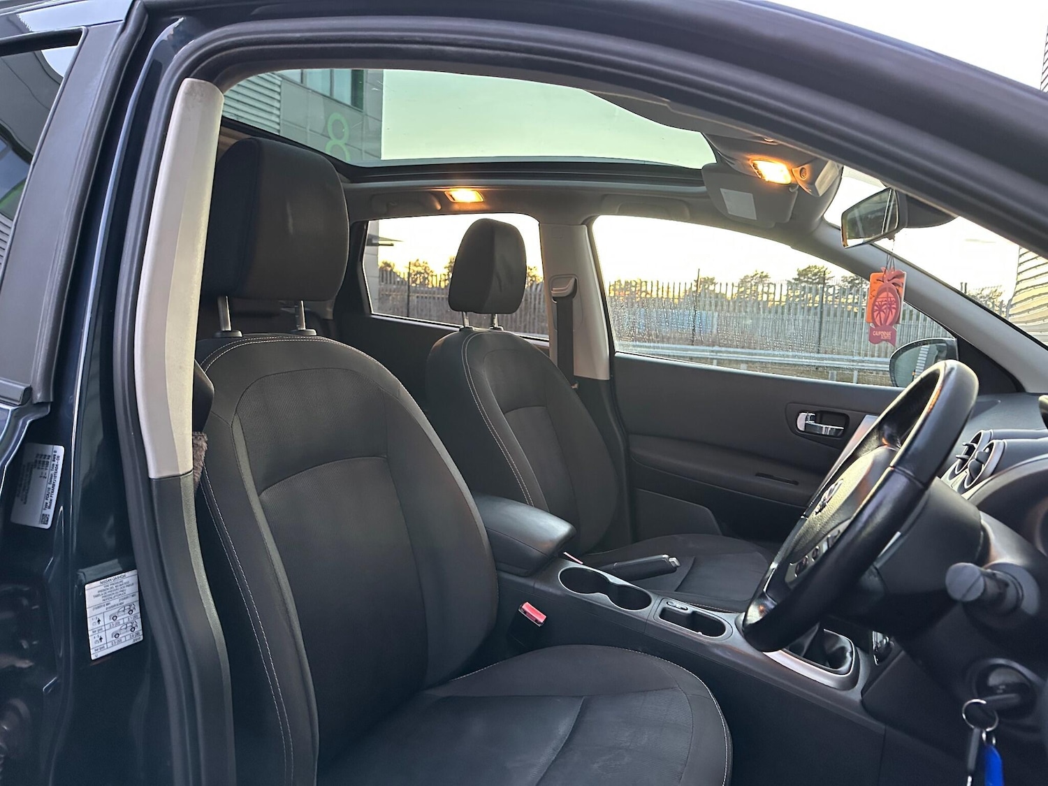 Used Nissan Qashqai 2011 for sale - 77097738: Photo 33