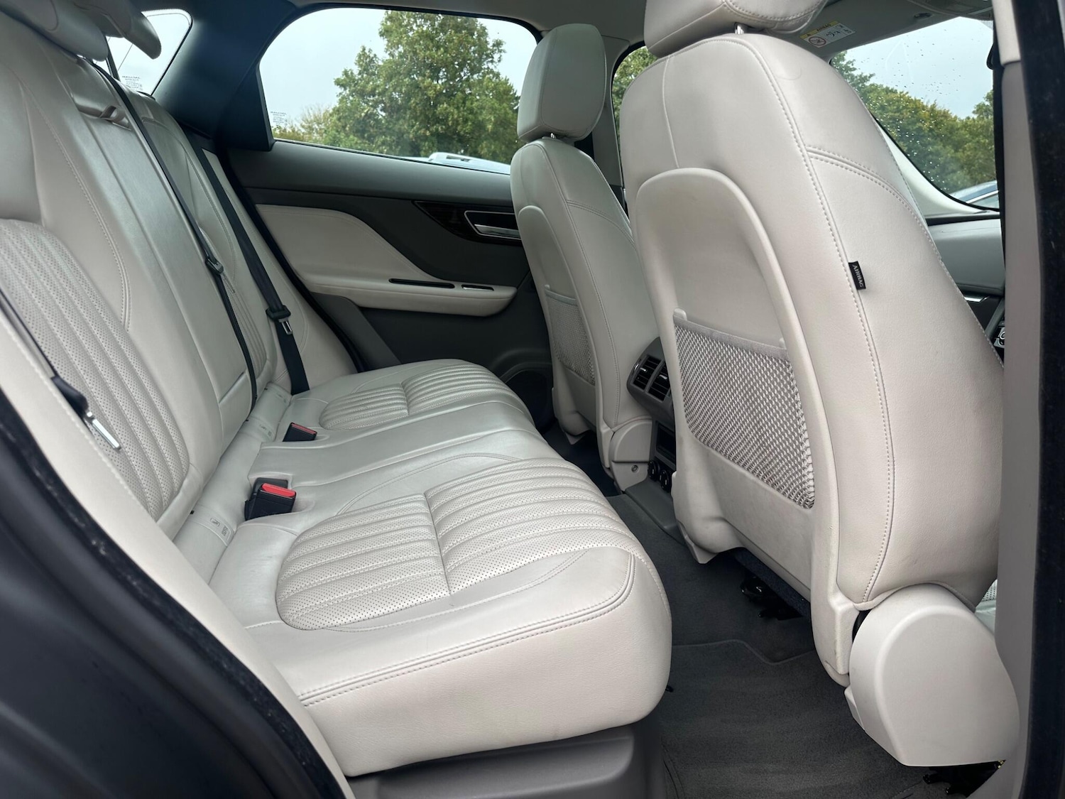 Used Jaguar F-Pace 2016 for sale - 76781183: Photo 23