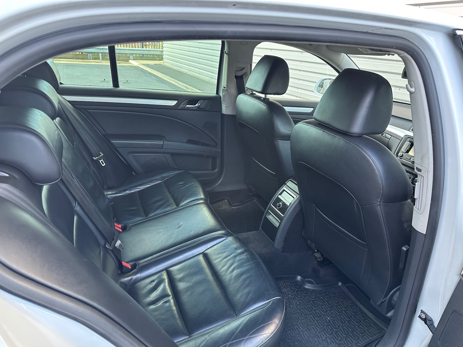 Used Skoda Superb 2015 for sale - 77991918: Photo 21