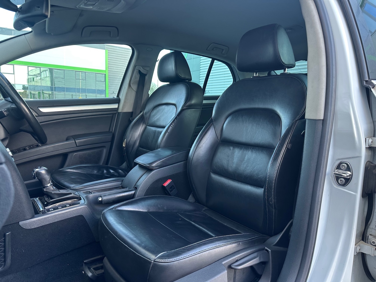 Used Skoda Superb 2015 for sale - 77991918: Photo 30