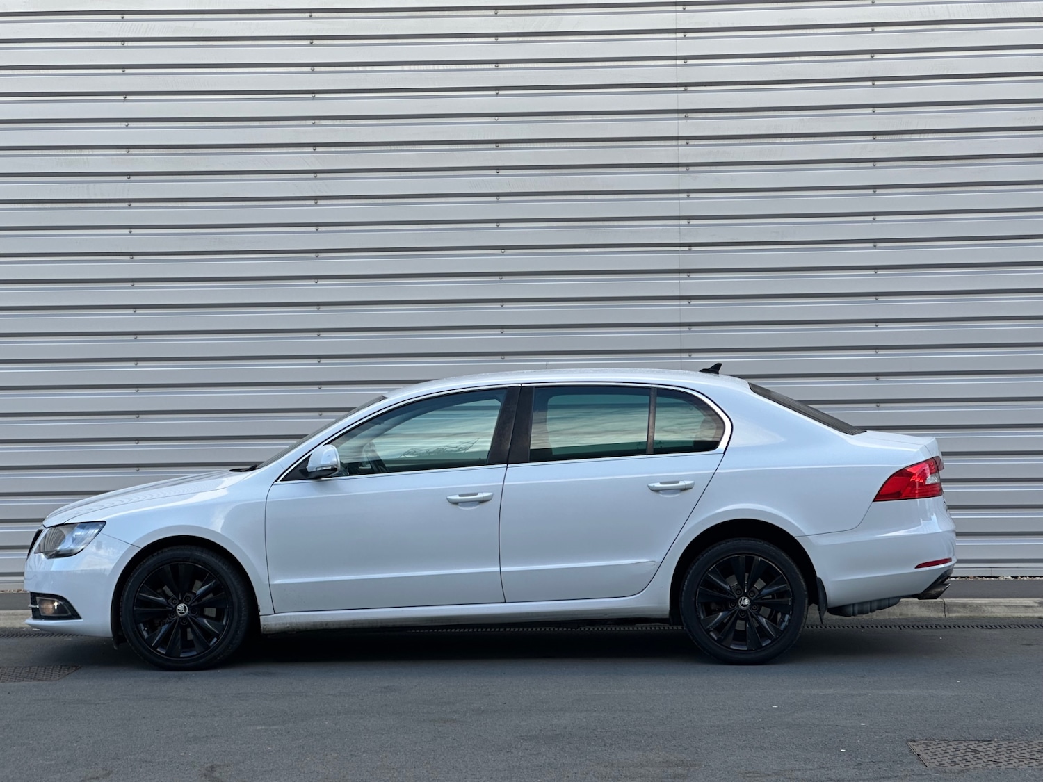 Used Skoda Superb 2015 for sale - 77991918: Photo 6