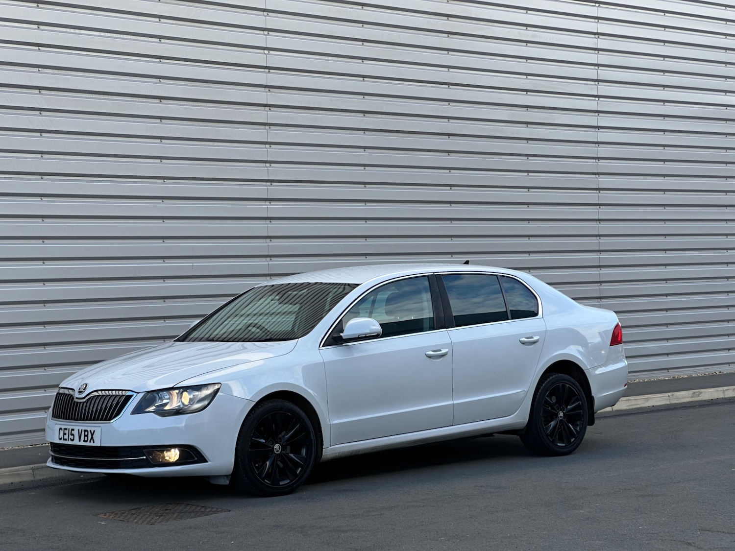 Used Skoda Superb 2015 for sale - 77991918: Photo 7