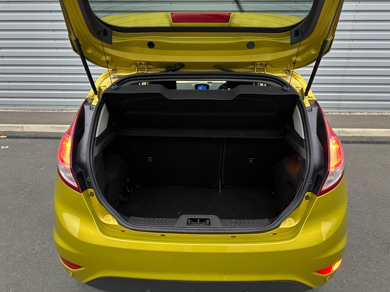 Used Ford Fiesta 2015 for sale - 76781305: Photo 34