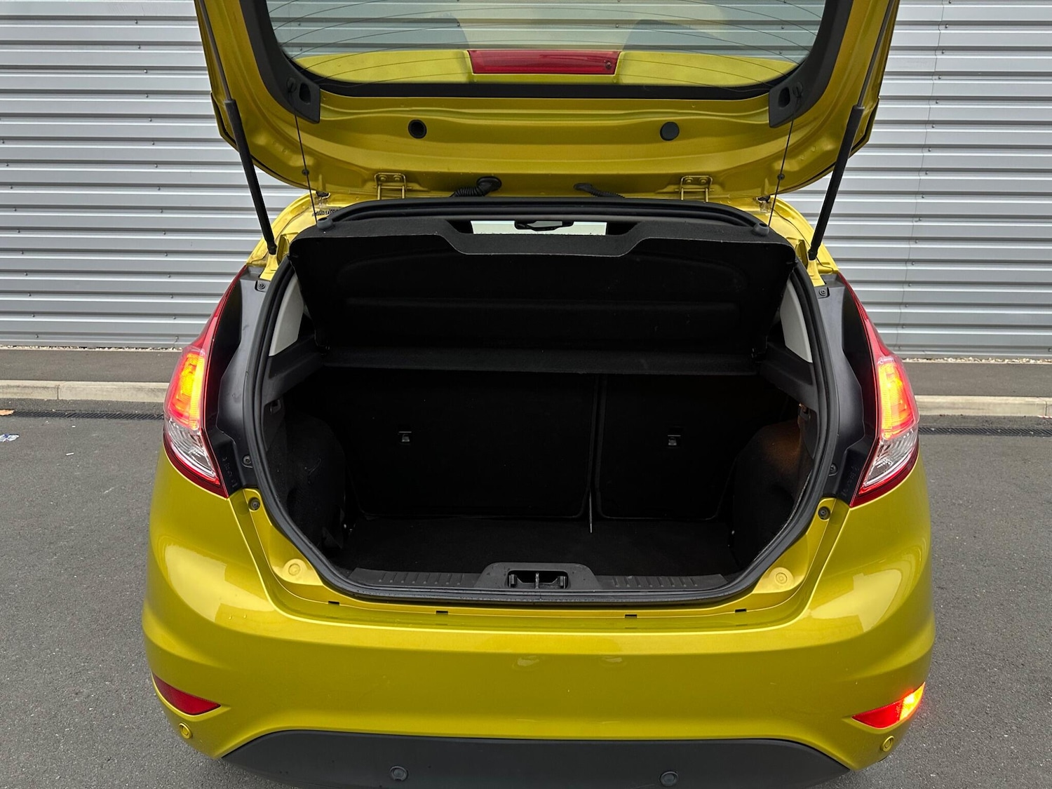 Used Ford Fiesta 2015 for sale - 76781305: Photo 35