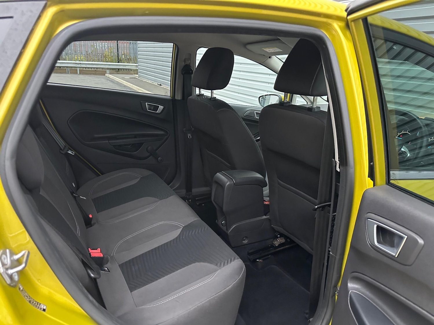 Used Ford Fiesta 2015 for sale - 76781305: Photo 39