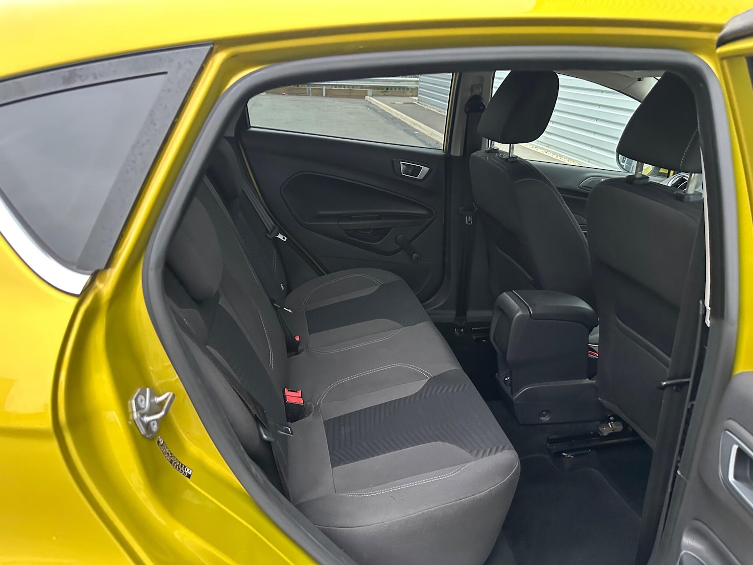 Used Ford Fiesta 2015 for sale - 76781305: Photo 40