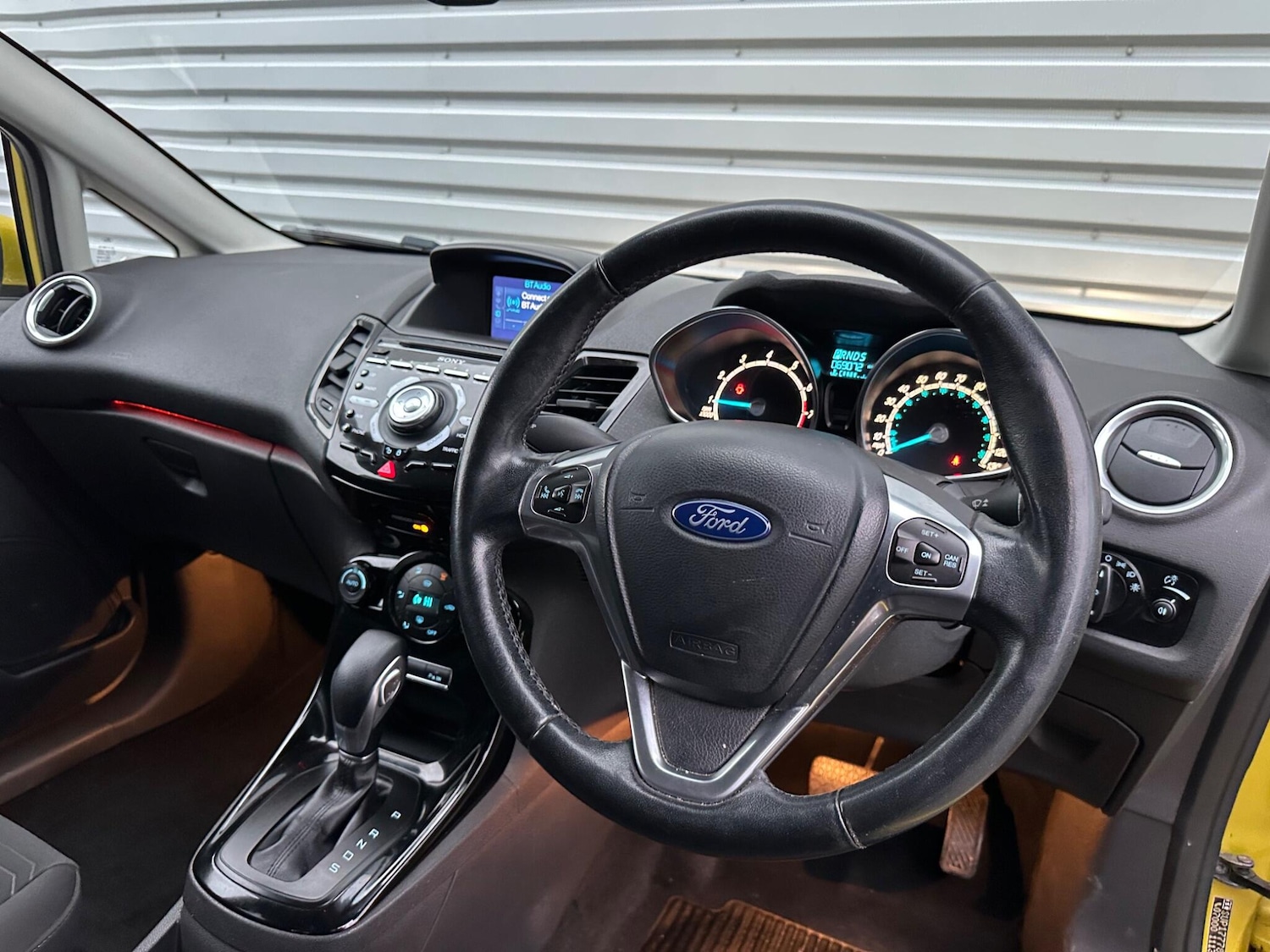 Used Ford Fiesta 2015 for sale - 76781305: Photo 62