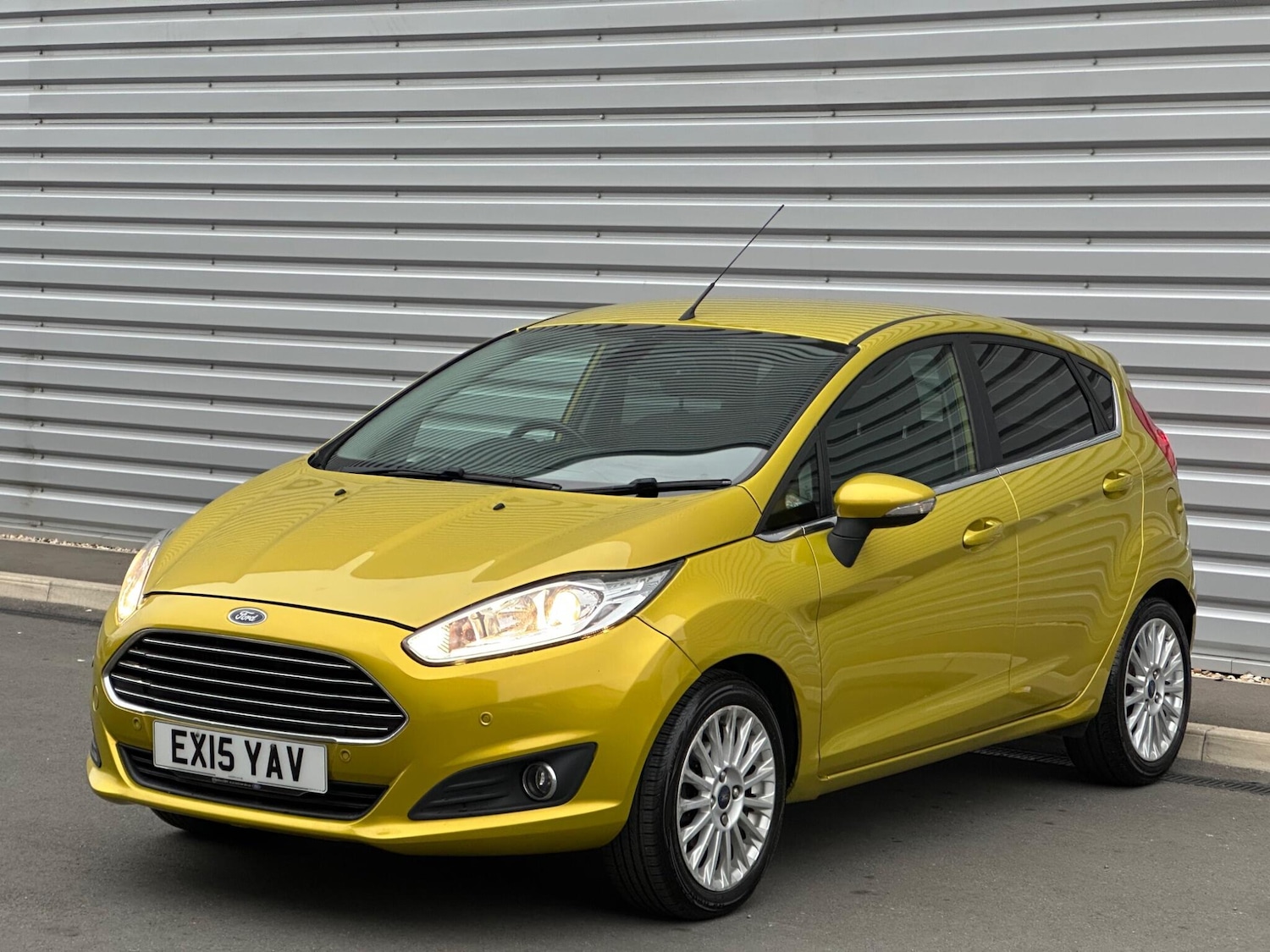 Used Ford Fiesta 2015 for sale - 76781305: Photo 7