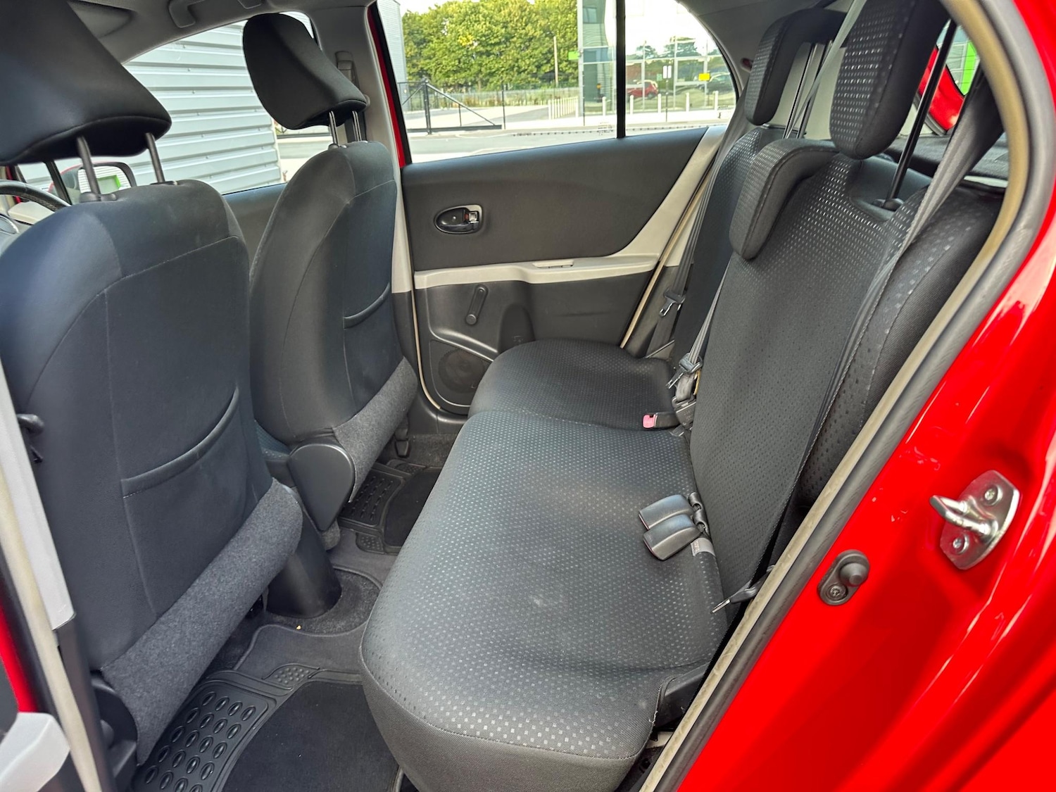 Vehicle 29