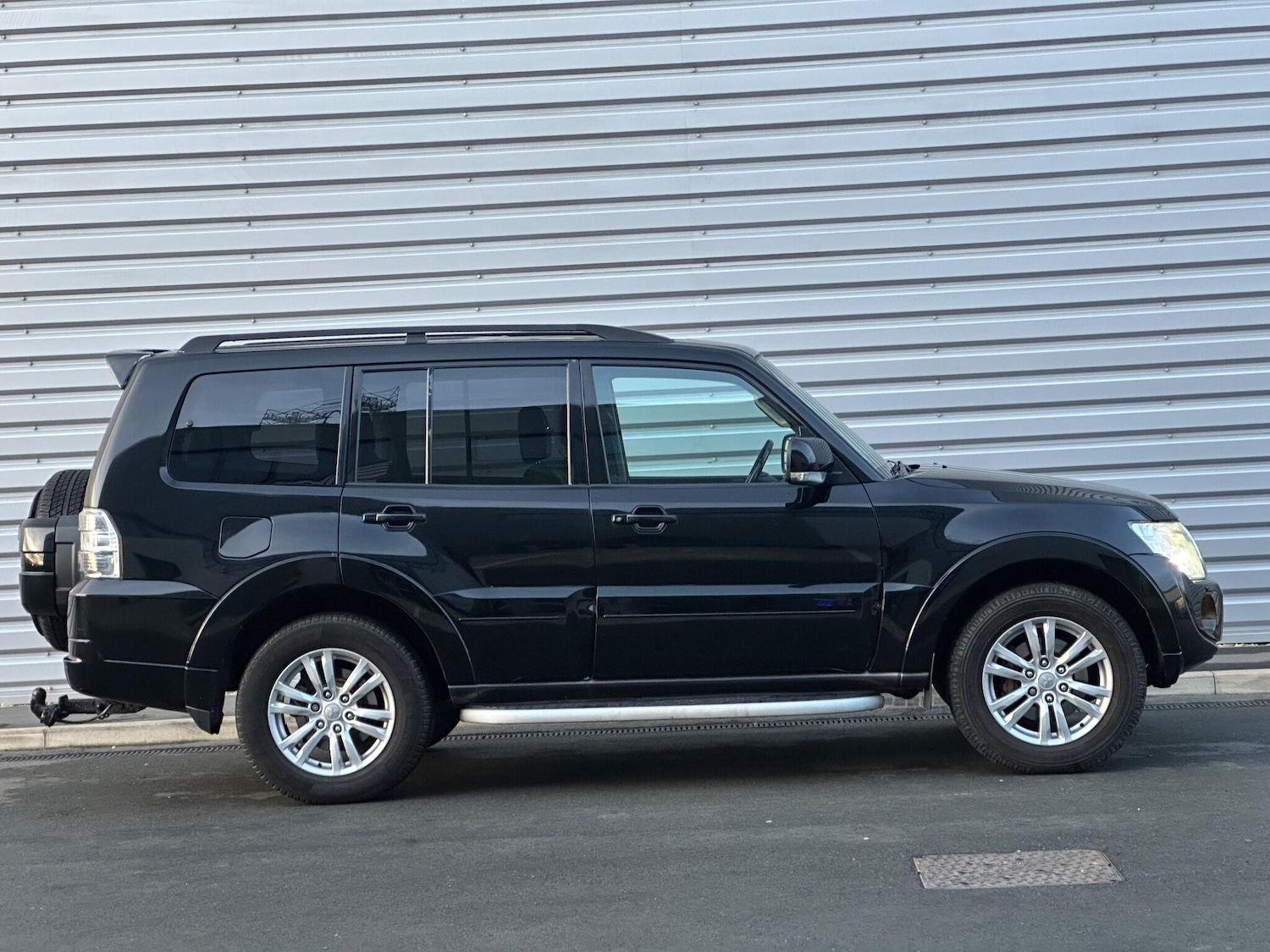 Used Mitsubishi Shogun 2011 for sale - 76781852: Photo 13