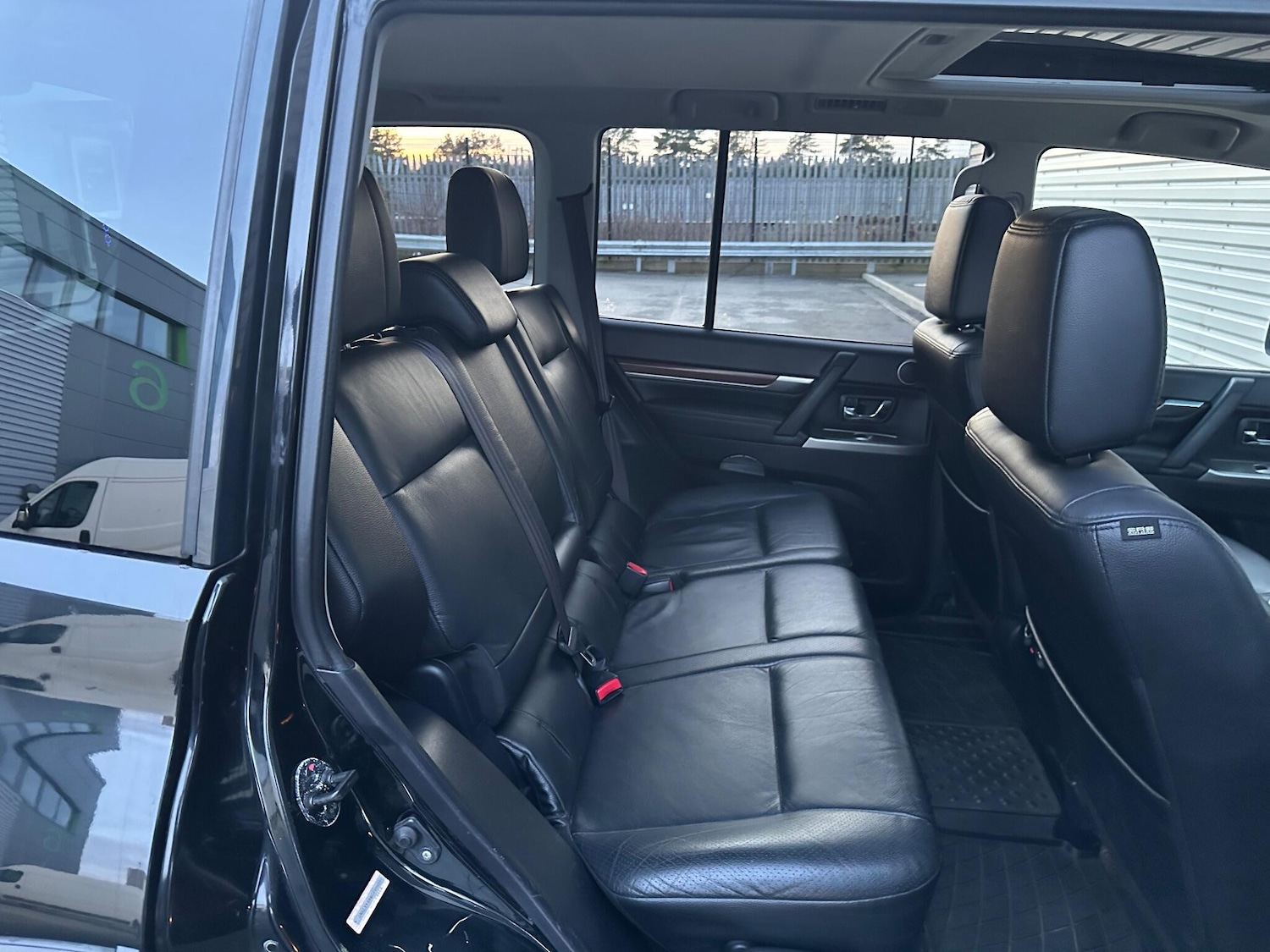 Used Mitsubishi Shogun 2011 for sale - 76781852: Photo 31