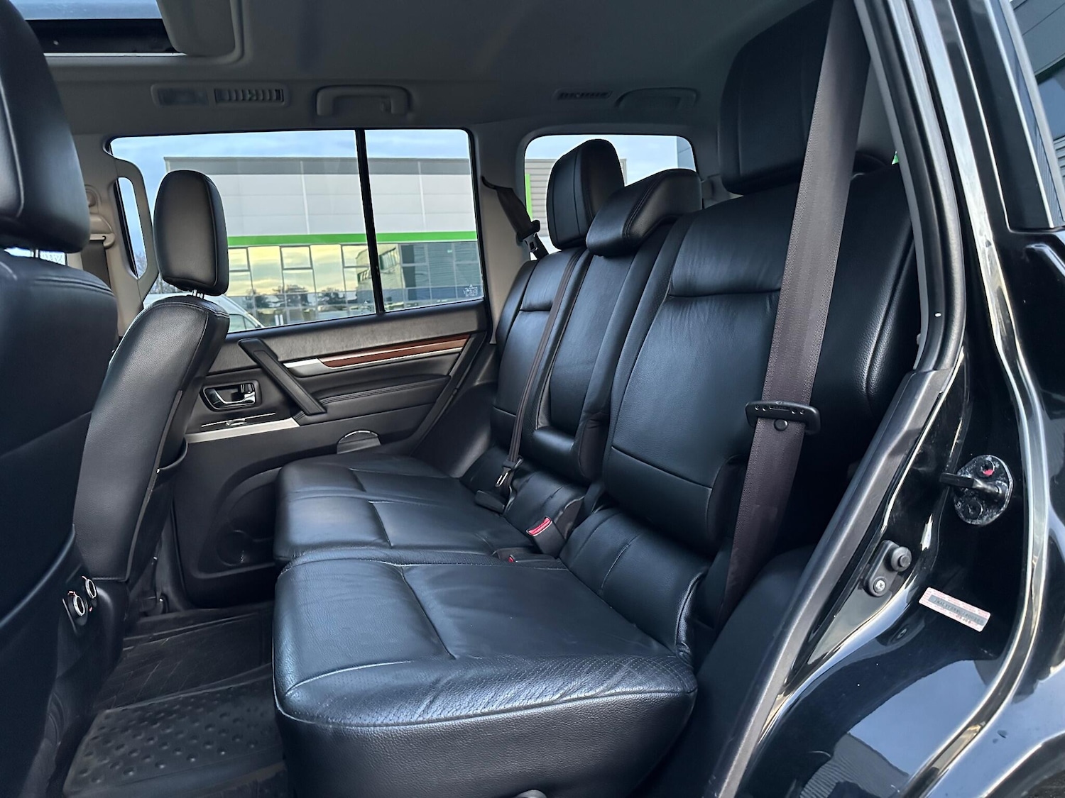 Used Mitsubishi Shogun 2011 for sale - 76781852: Photo 36