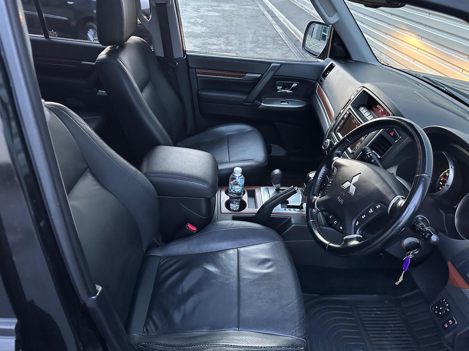 Used Mitsubishi Shogun 2011 for sale - 76781852: Photo 48