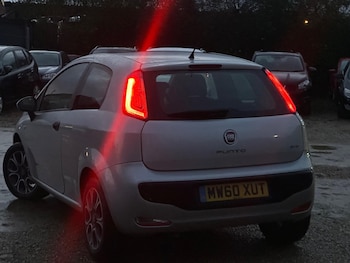 Used Fiat Punto Evo 2011 for sale - 77074890: Photo