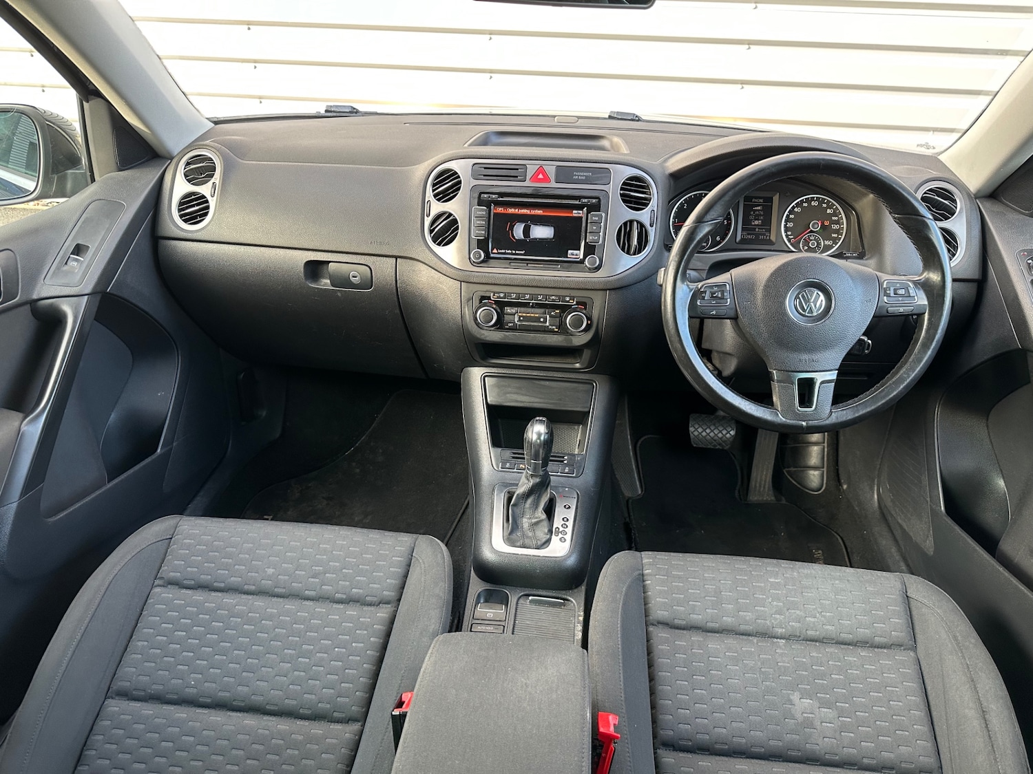 Used Volkswagen Tiguan 2011 for sale - 76669446: Photo 42