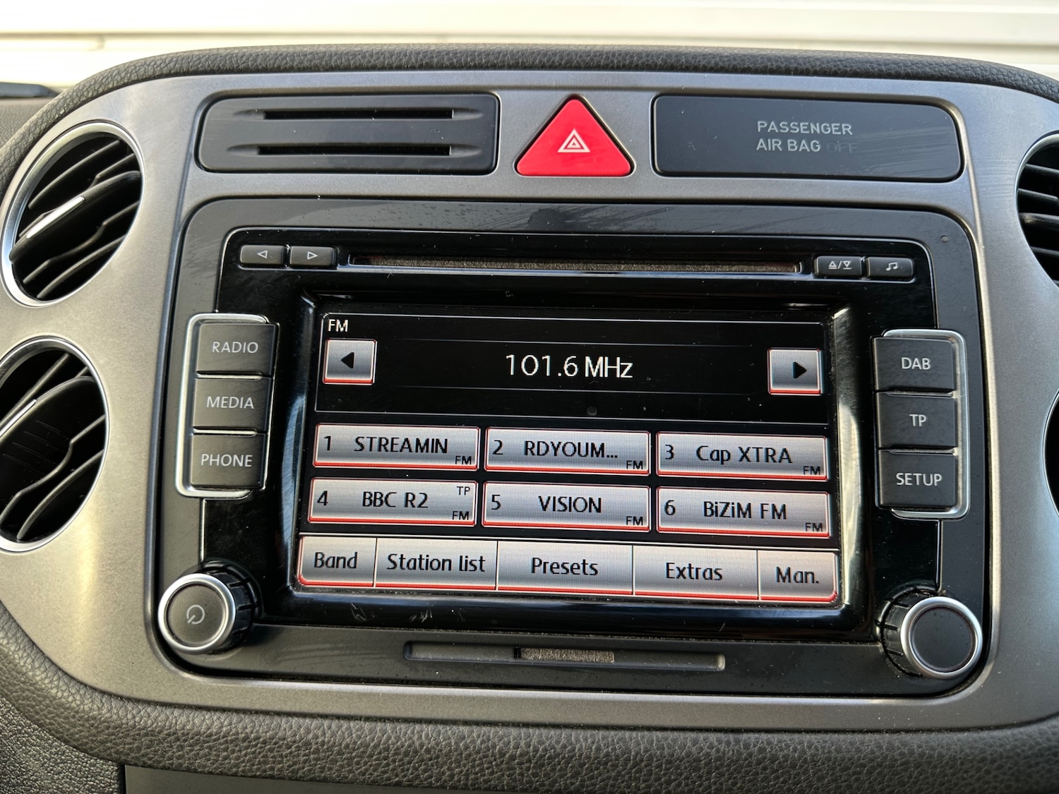 Used Volkswagen Tiguan 2011 for sale - 76669446: Photo 44