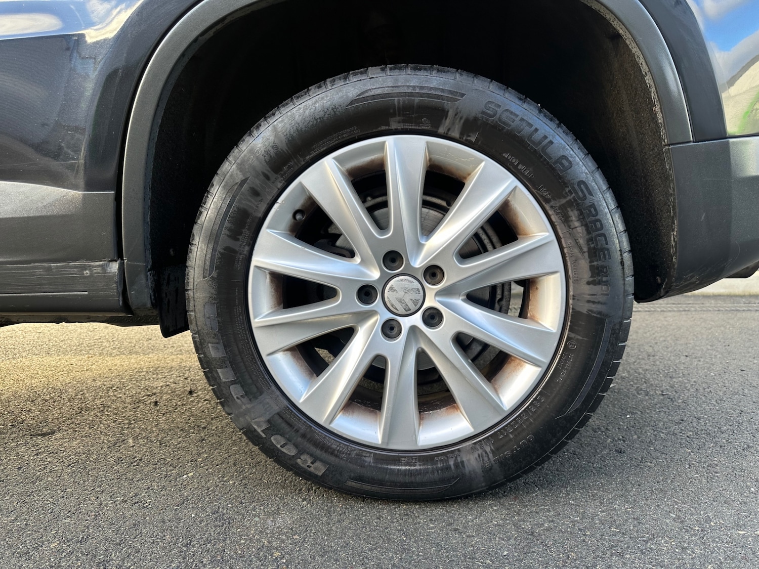 Used Volkswagen Tiguan 2011 for sale - 76669446: Photo 8