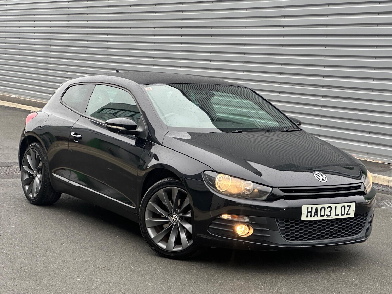 Used Volkswagen Scirocco 2013 for sale - 76380875: Photo 2
