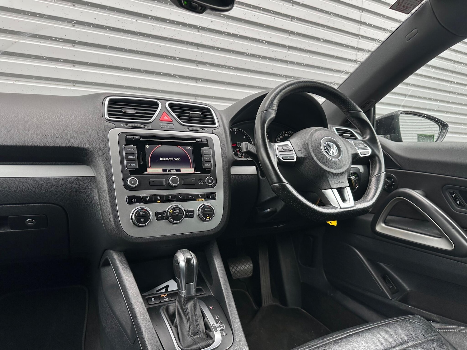 Used Volkswagen Scirocco 2013 for sale - 76380875: Photo 33