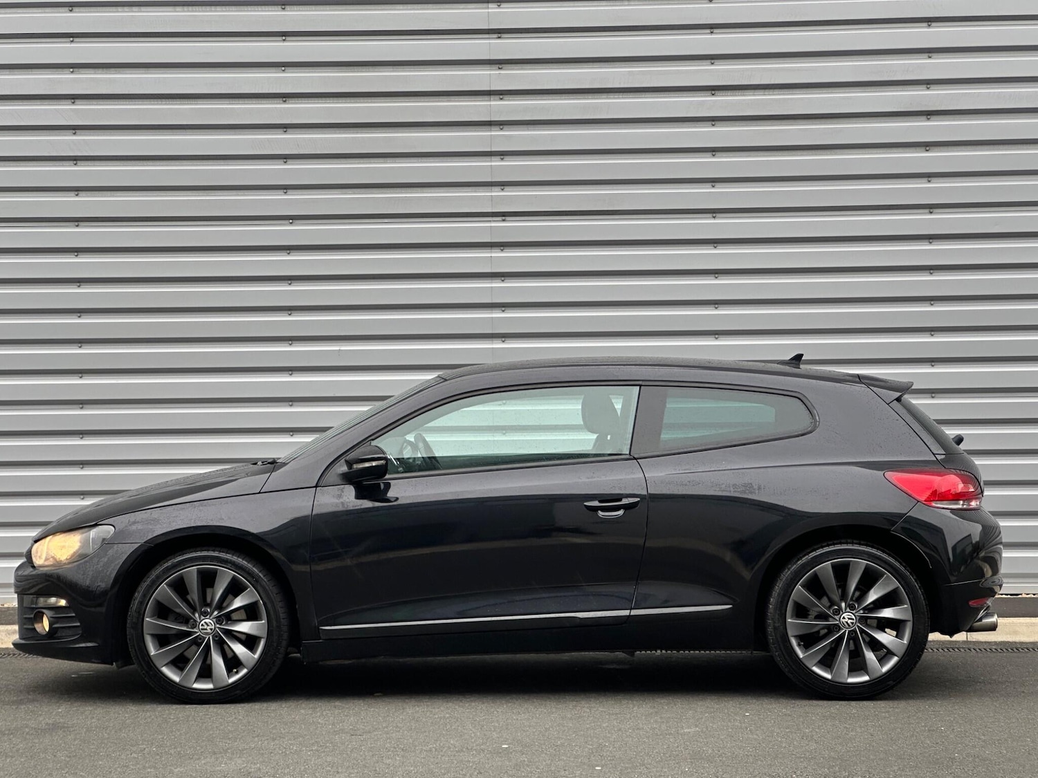 Used Volkswagen Scirocco 2013 for sale - 76380875: Photo 9