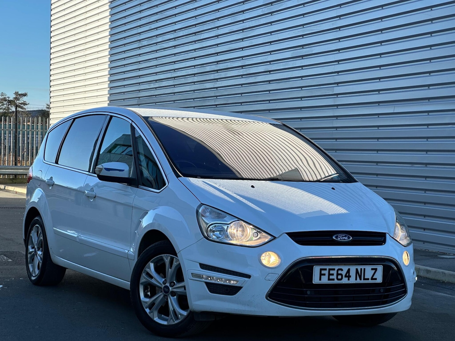 Used Ford S-Max 2014 for sale - 77091597: Photo 1