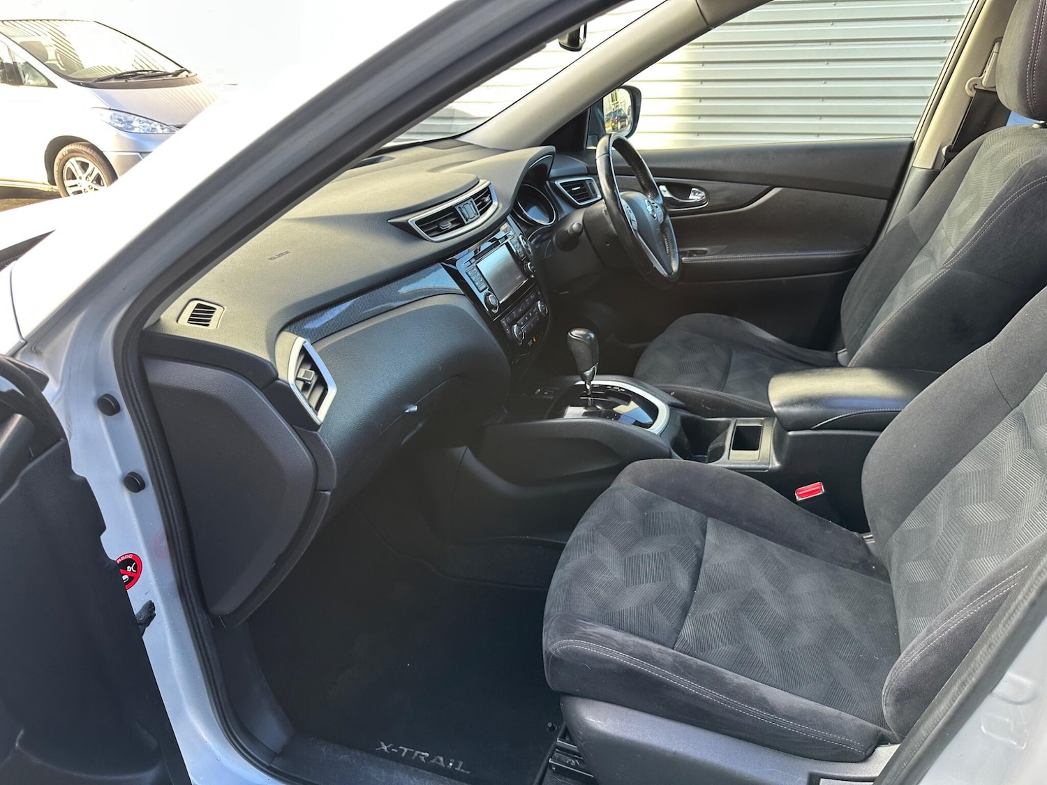 Used Nissan X-Trail 2015 for sale - 77396097: Photo 34