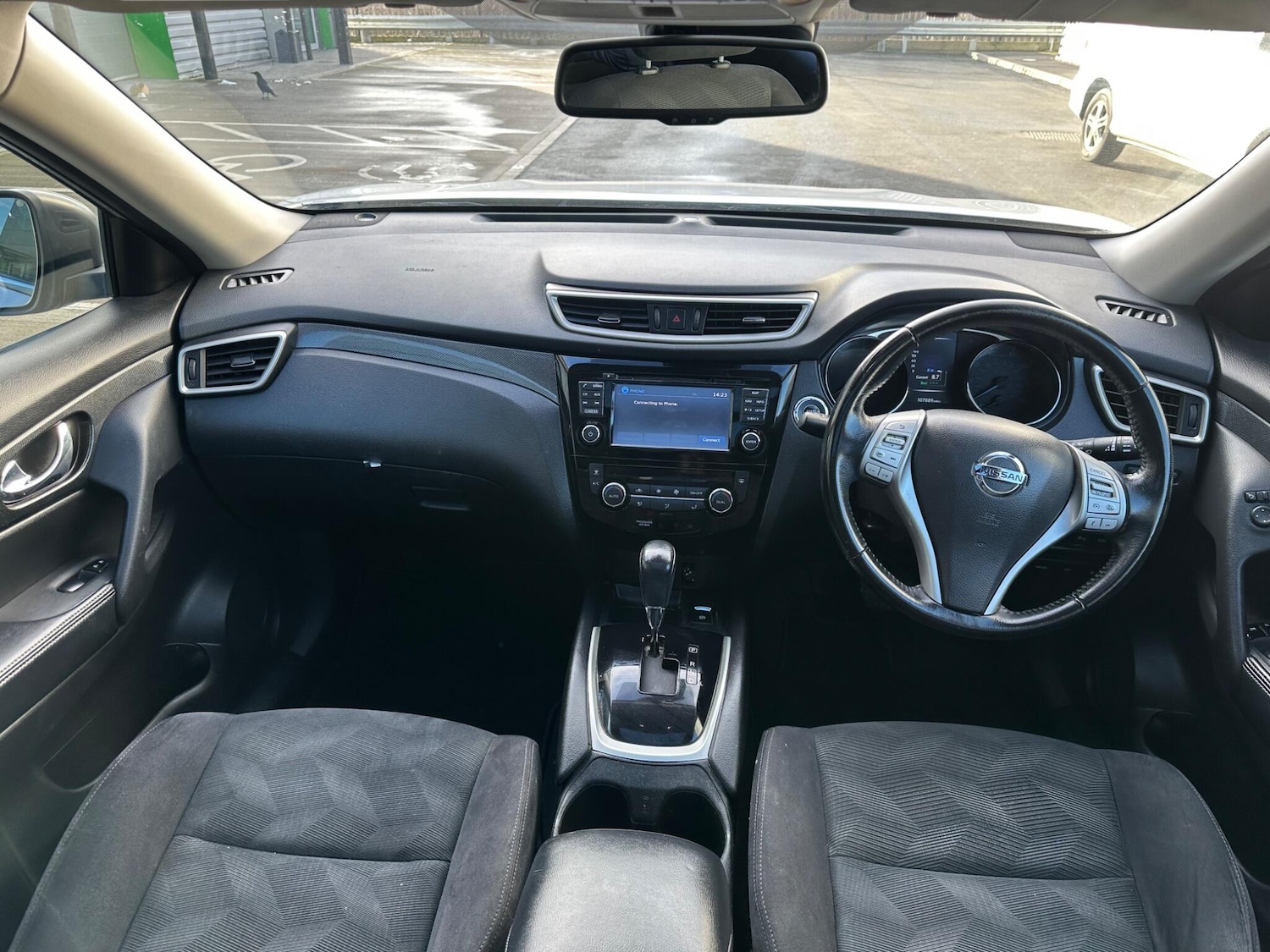 Used Nissan X-Trail 2015 for sale - 77396097: Photo 38