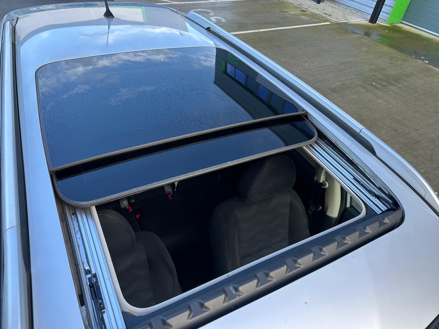 Used Nissan X-Trail 2015 for sale - 77396097: Photo 42