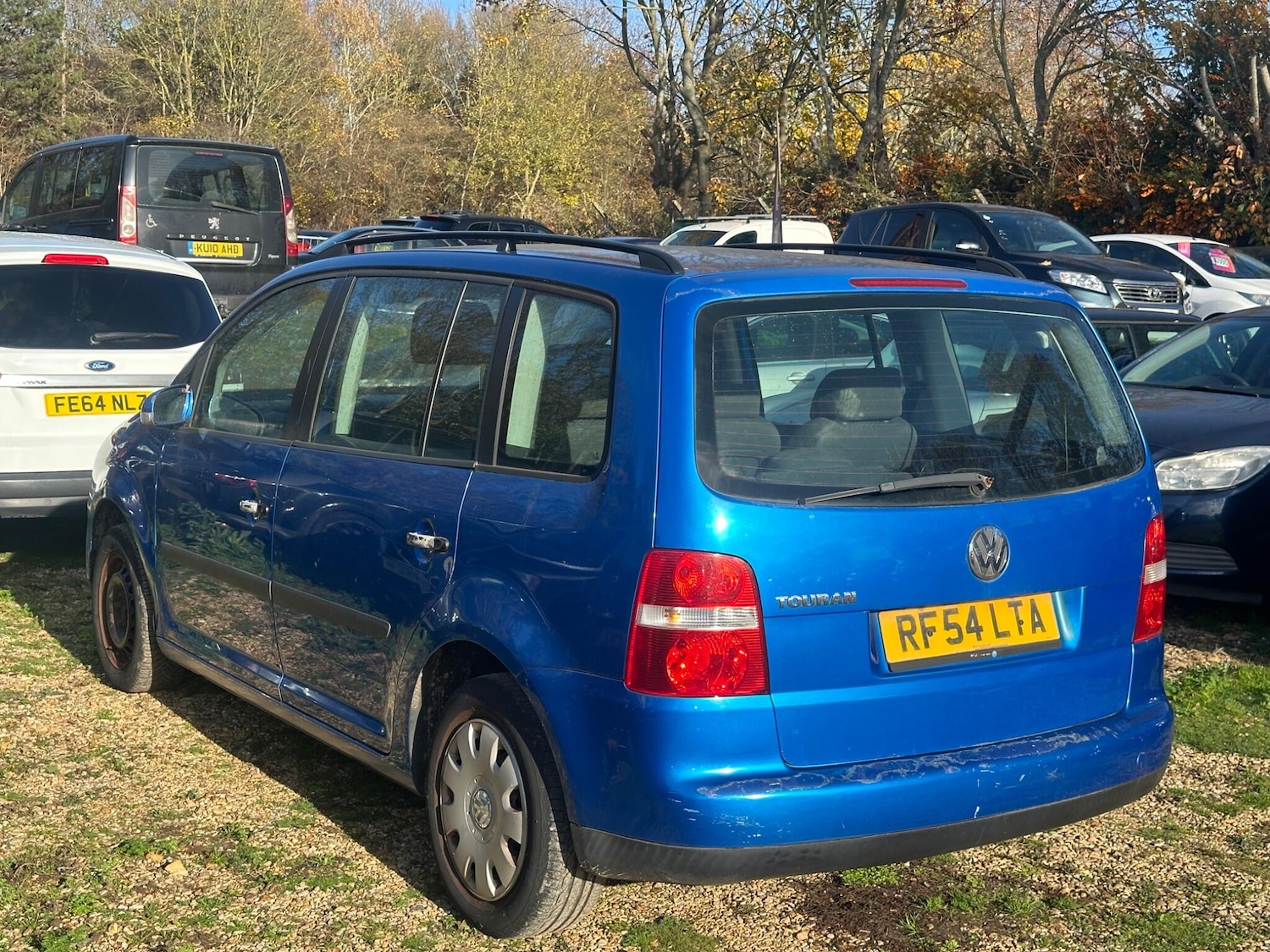 Used Volkswagen Touran 2004 for sale - 76521882: Photo 2