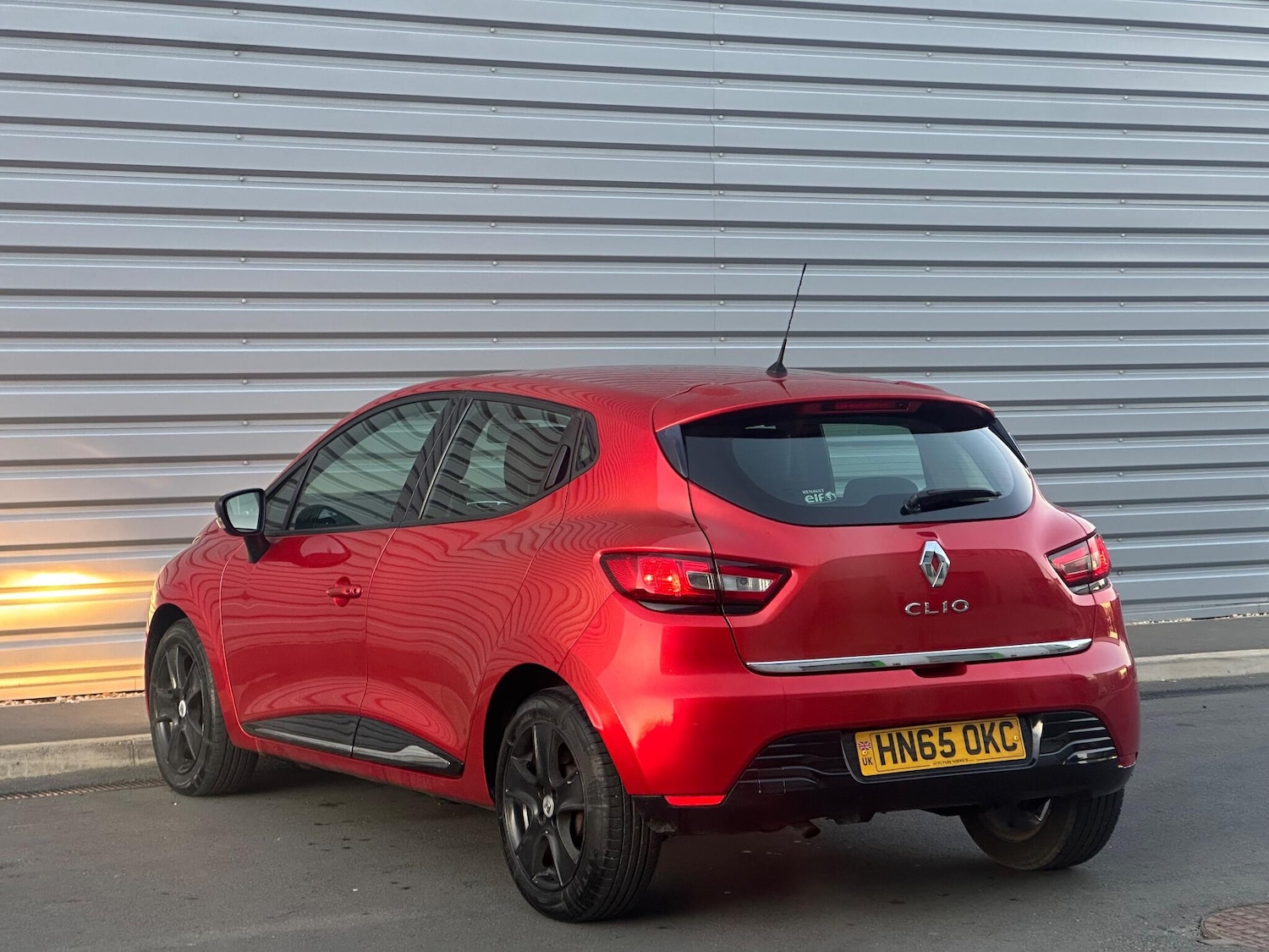 Used Renault Clio 2015 for sale - 77054026: Photo 13