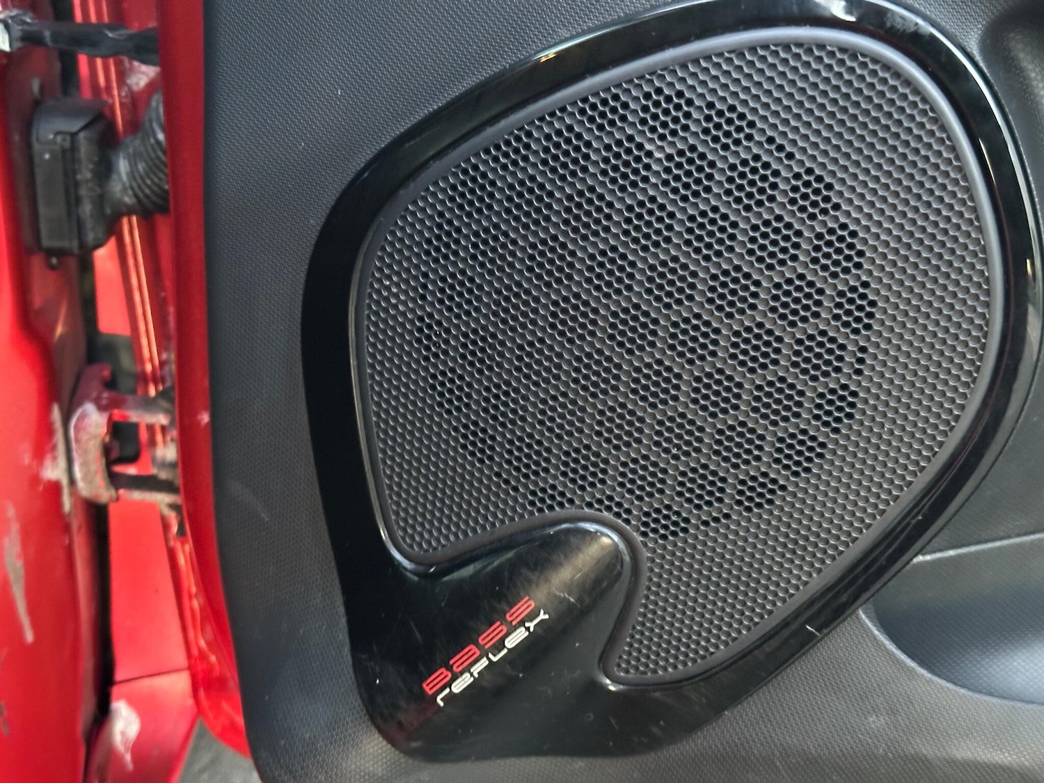 Used Renault Clio 2015 for sale - 77054026: Photo 35