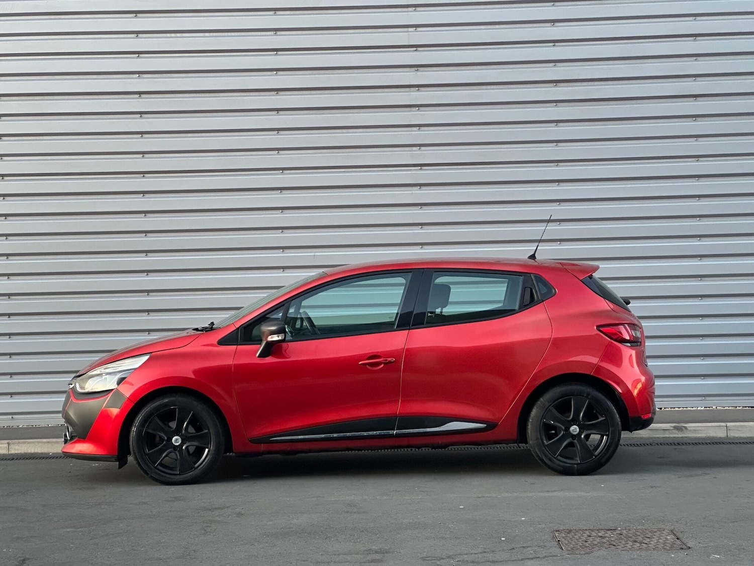 Used Renault Clio 2015 for sale - 77054026: Photo 8