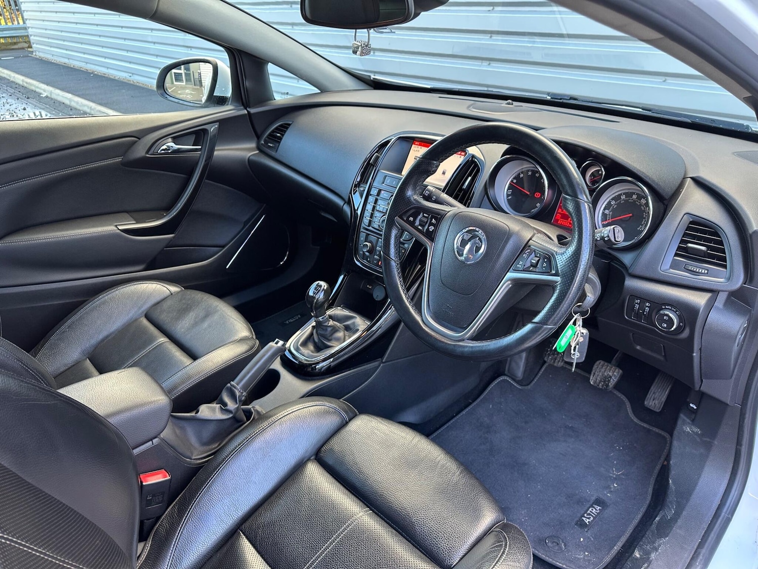 Used Vauxhall Astra GTC 2015 for sale - 76440531: Photo 33