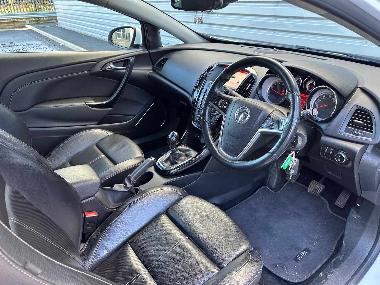 Used Vauxhall Astra GTC 2015 for sale - 76440531: Photo 35