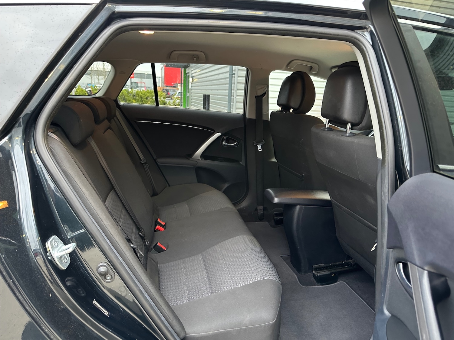 Used Toyota Avensis 2012 for sale - 78000526: Photo 20