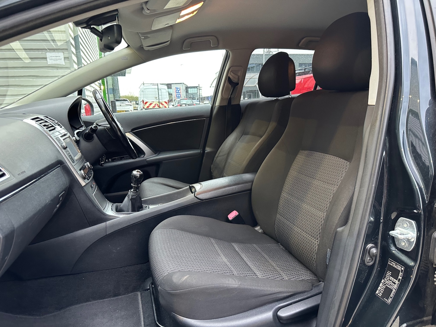 Used Toyota Avensis 2012 for sale - 78000526: Photo 25