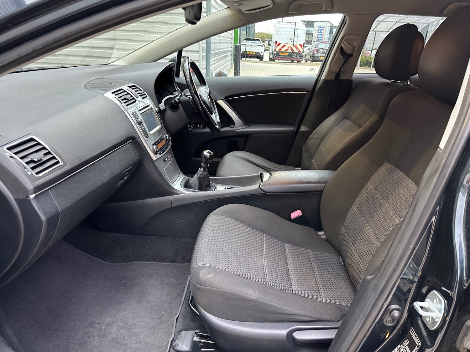 Used Toyota Avensis 2012 for sale - 78000526: Photo 27