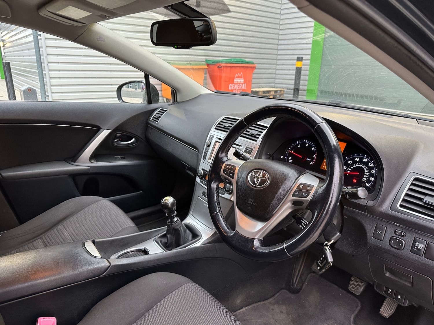 Used Toyota Avensis 2012 for sale - 78000526: Photo 29